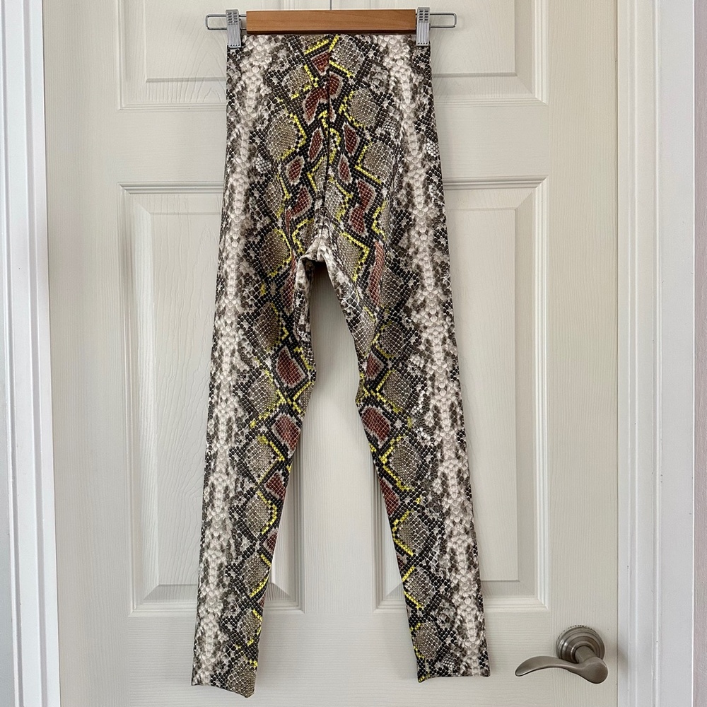 Commando Faux Leather in Neon Snake Print Leggings Size Small - Picture 6 of 12